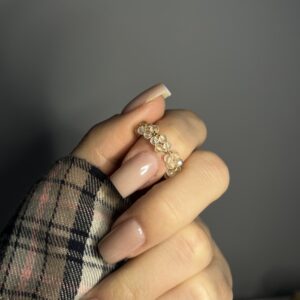 Pierścionek na druciku z cytrynu