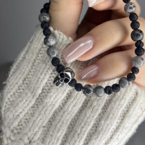 Bransoletka męska z jaspisu i lawy Czaszka